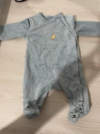 Pyjama 1 mois
