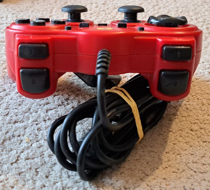 🎮 Manette Ferrari rouge Sony PlayStation 2 PS2 - photo numéro 3