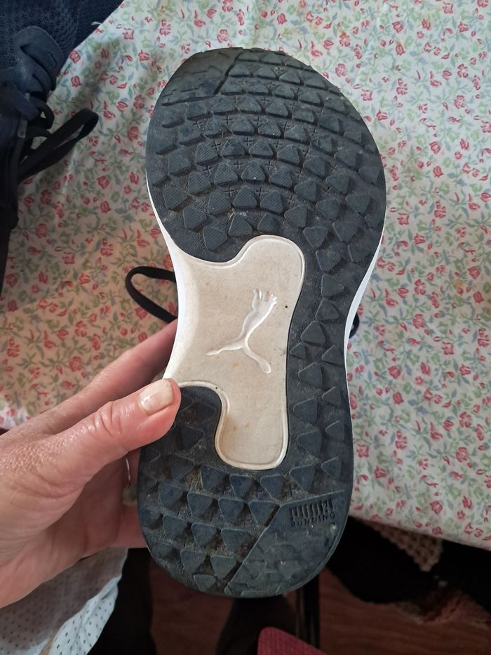 Baskets Pumas 35 1/2 - photo numéro 7
