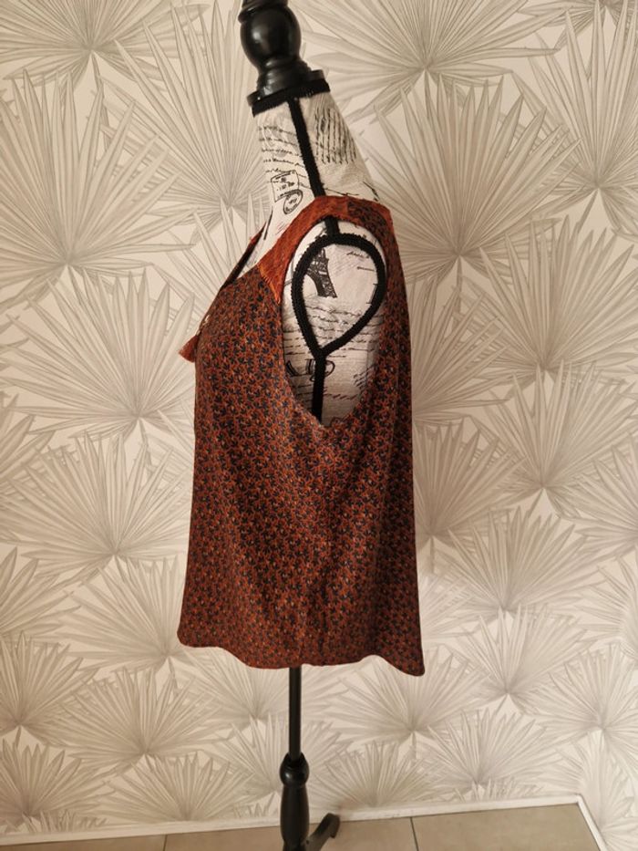 Jolie chemise sans manches taille 42 - photo numéro 3