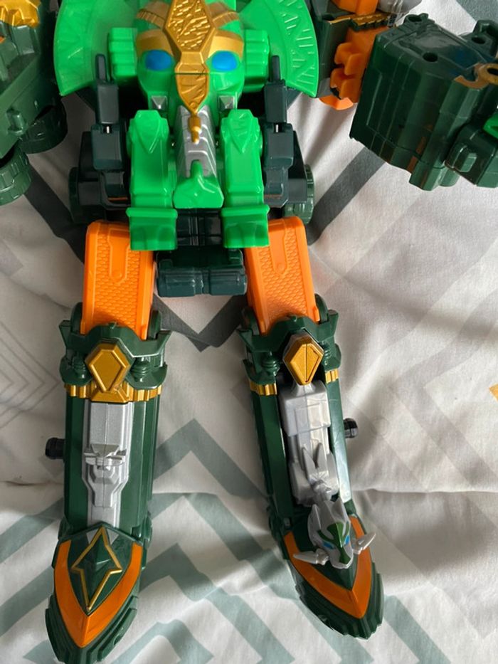 Power ranger megazord - photo numéro 3