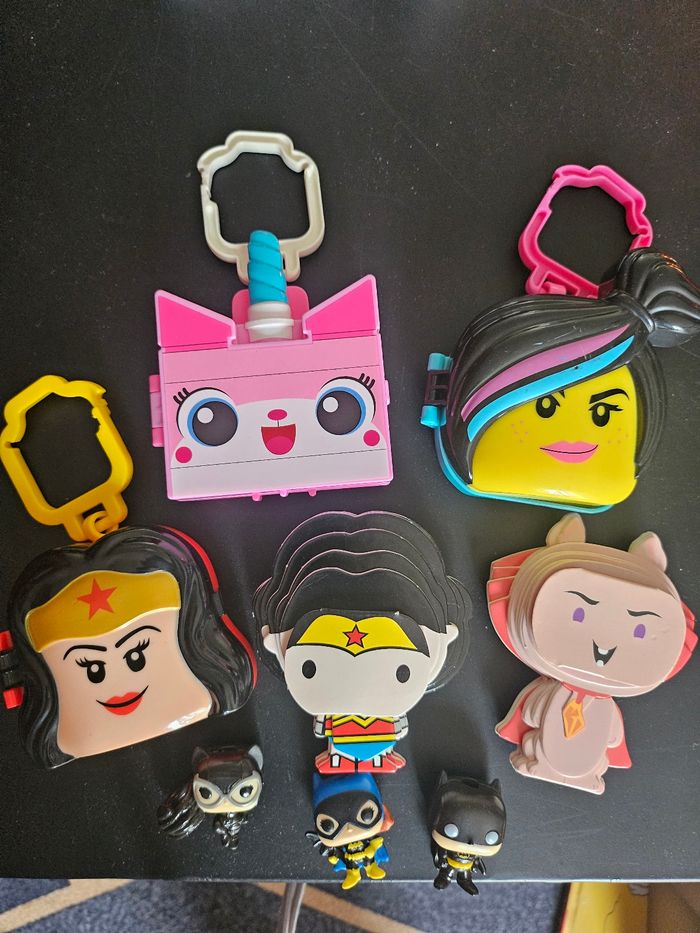 Figurines boites wonder woman batman