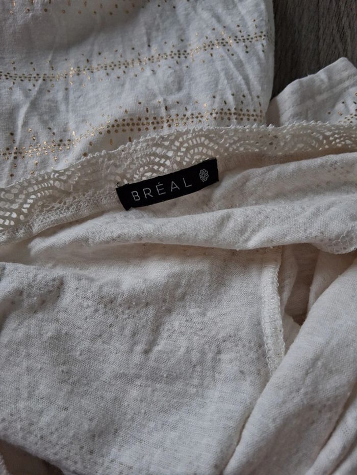 T-shirt ouvert dans le dos - photo numéro 7