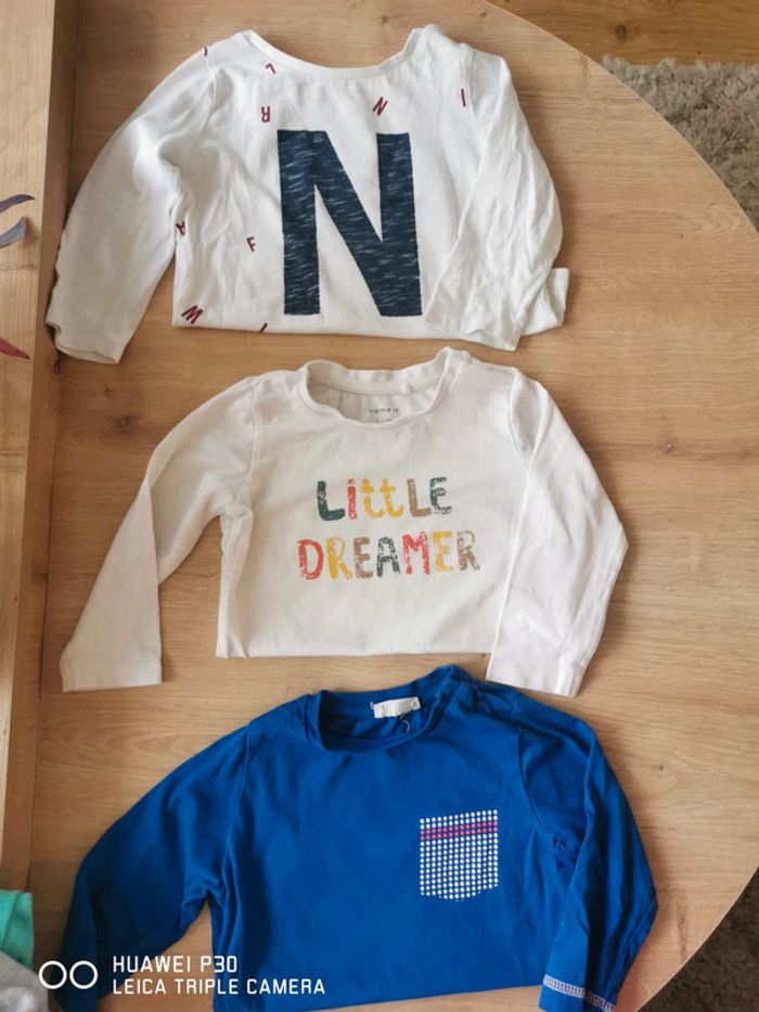 Lot 3 t shirt ML 9 mois