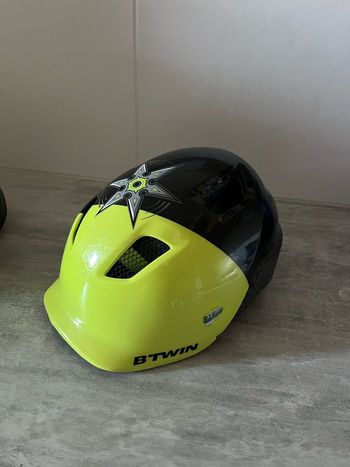 Lot 2 Casques vélo