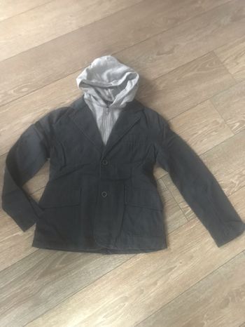 Veste de costume avec gilet intégré et capuche amovible