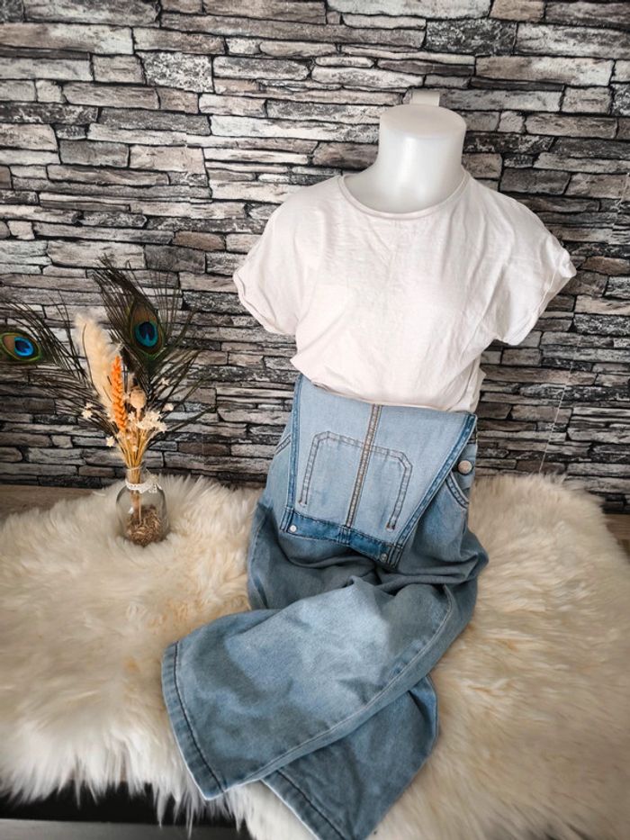 🩵 Superbe ensemble 2 pièces salopette + t-shirt Primark 7-8 ans 🩵 - photo numéro 4