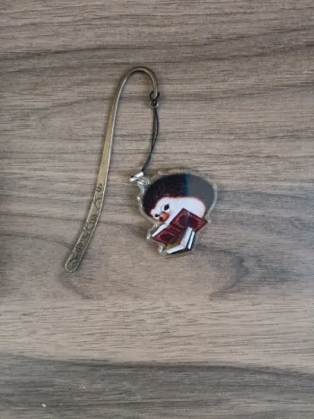 Marque-page hérisson livre association