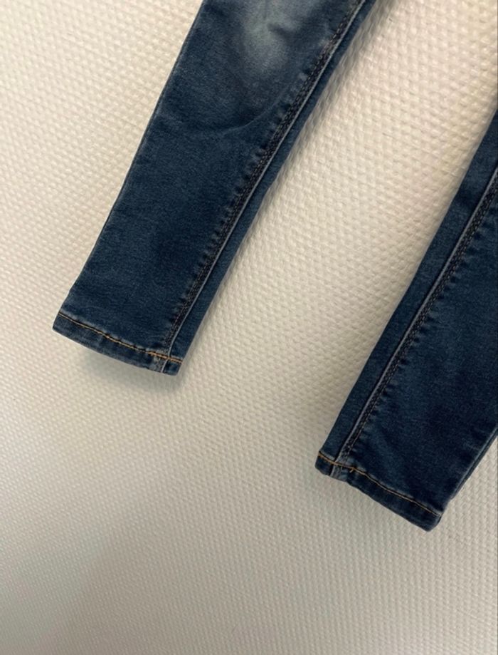 Jeans super skinny- 6 ans - bon état - photo numéro 5