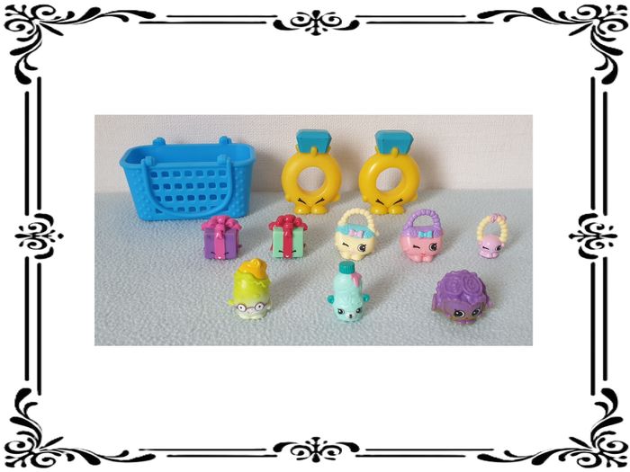 Shopkins.