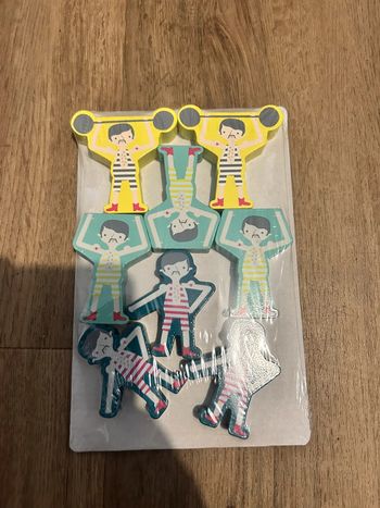 Bonhommes en bois Hema à empiler