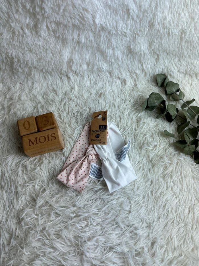 Lot de 2 bandeaux filles Kiabi taille 3-6 mois