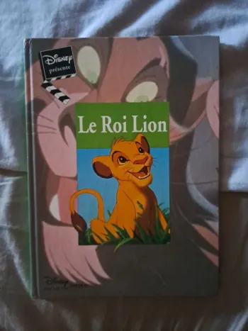 Livre Disney le roi lion