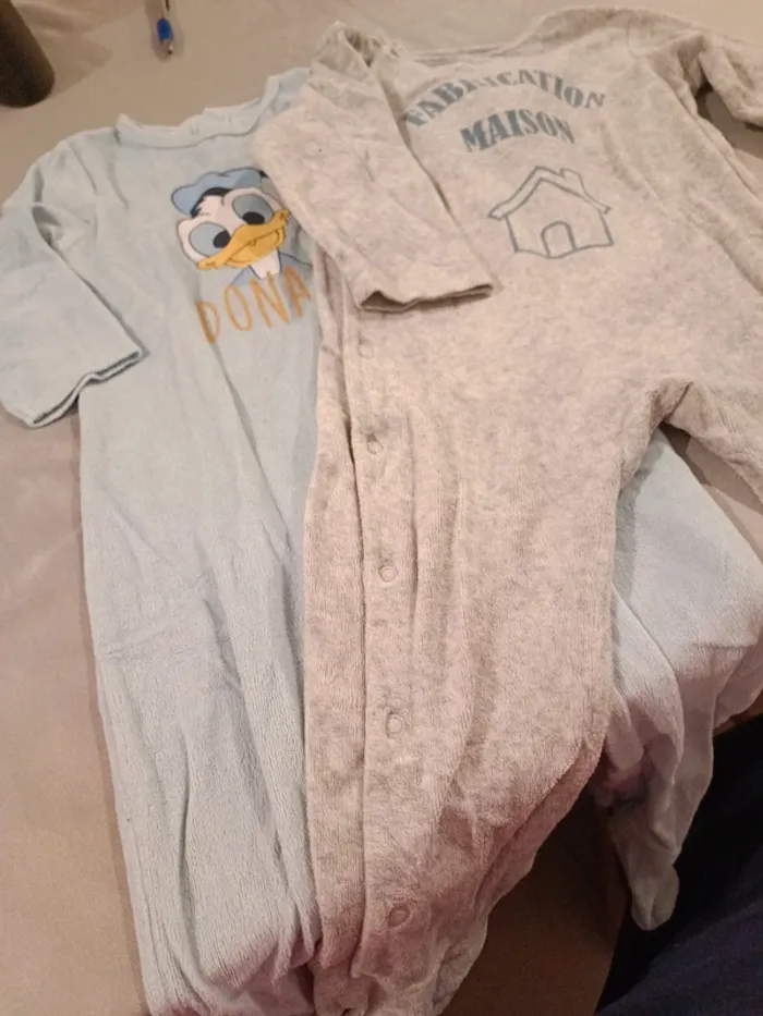 Lot de 2 pyjamas - photo numéro 2