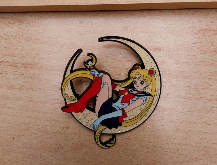Pins sailor moon