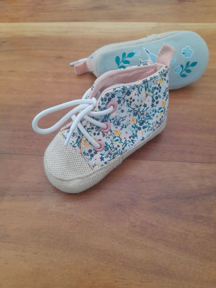 Chaussures 6 12 mois fille - photo numéro 3