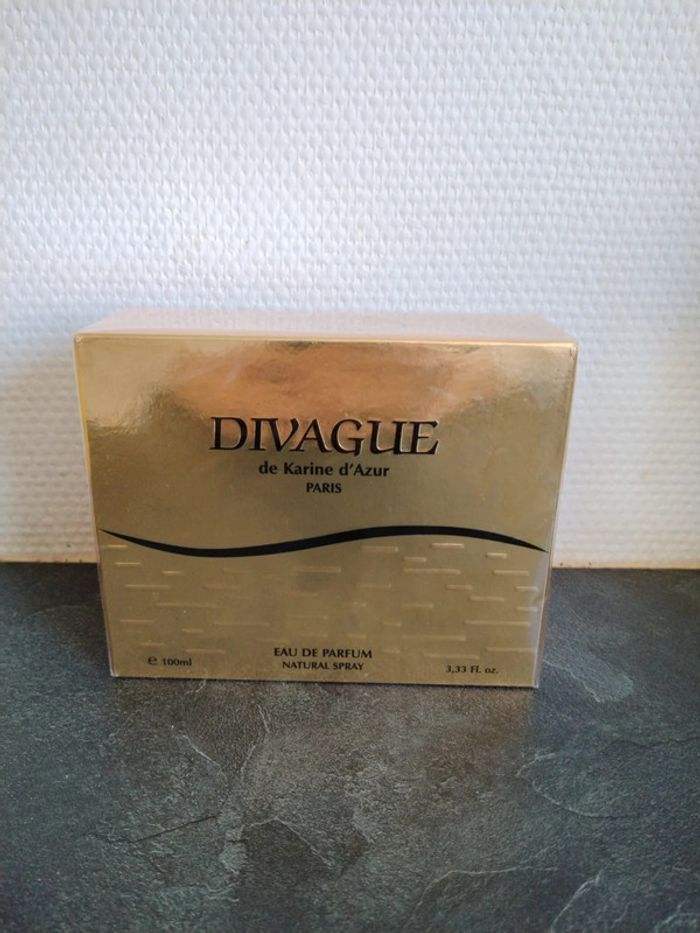 Eau de parfum neuf Divague de Karine D'Azur