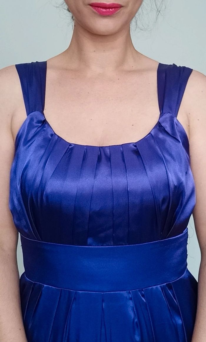 Superbe robe cocktail chic satinée - photo numéro 7