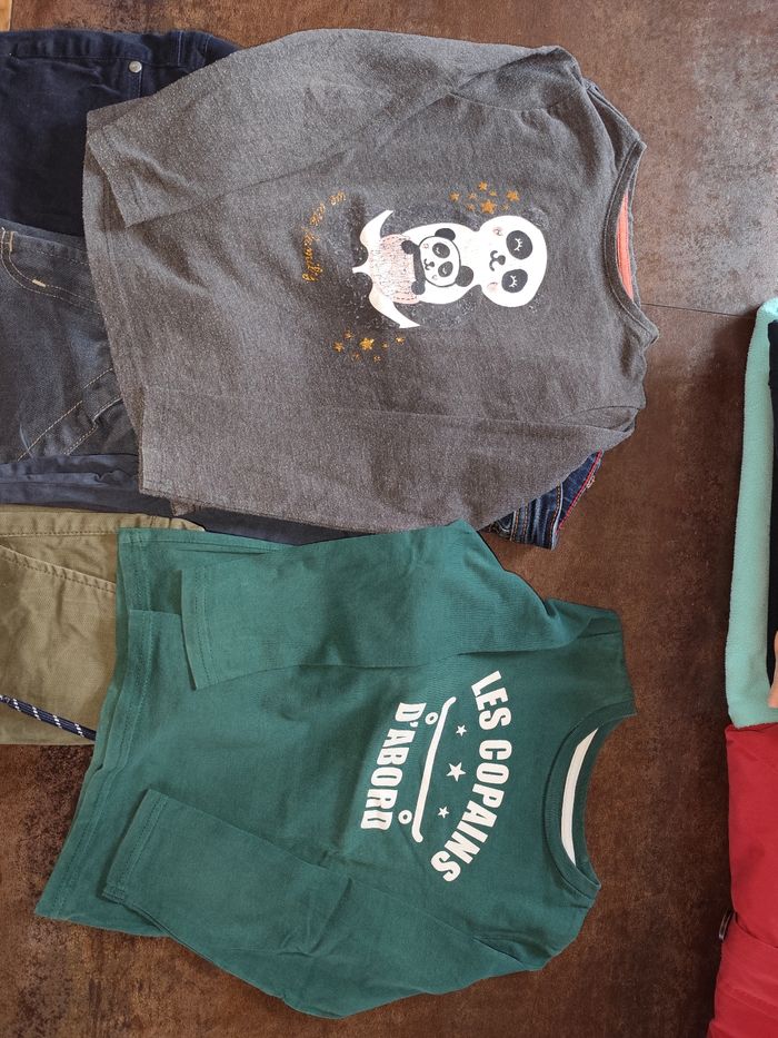 Lot vêtements garçon 4 ans - photo numéro 7