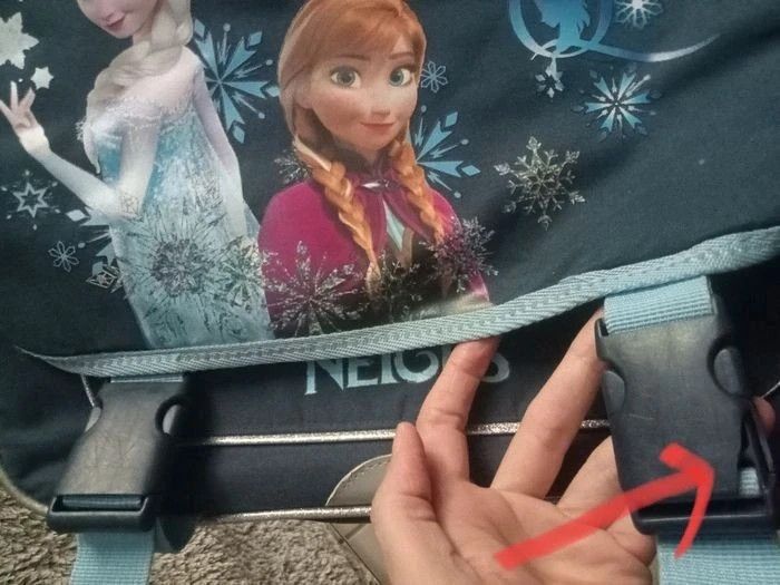 Cartable Disney reine de neige - photo numéro 8