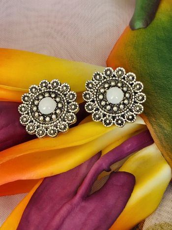 Boucles d'oreilles vintage texturées en acier inoxydable