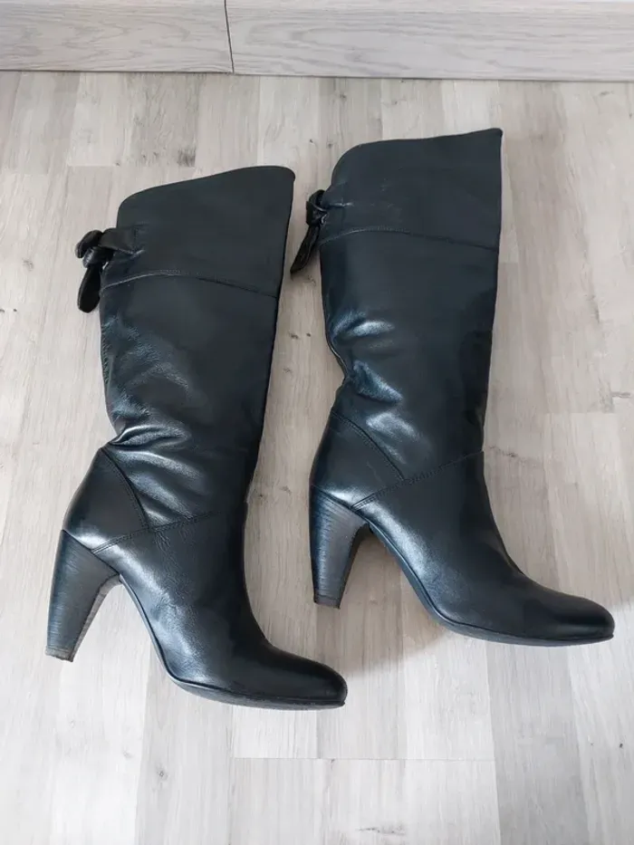 👢Bottes en cuir noir - excellent état ! 👢