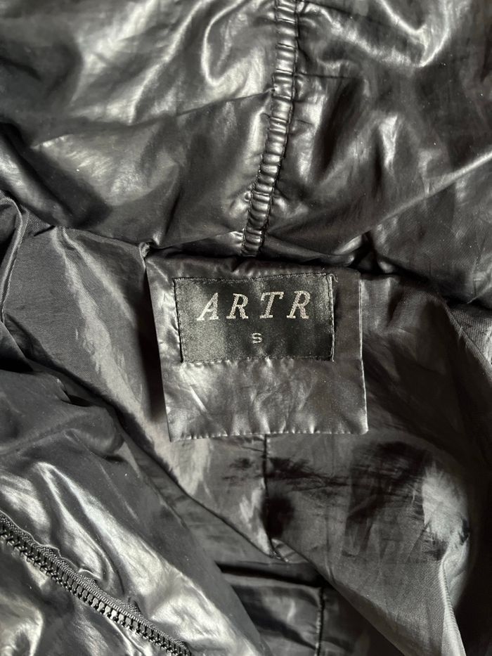 Doudoune noir bien chaude - photo numéro 4