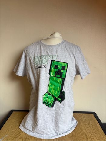 T-shirt garçon taille 146