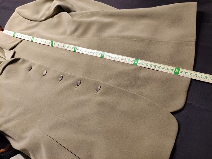 Ensemble tailleur jupe  longue et veste - photo numéro 6