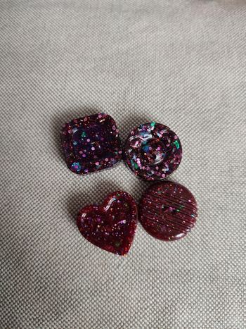 C 'est  4 petites résines