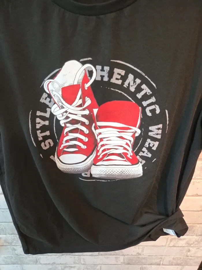 Tee shirt shein taille S - photo numéro 3