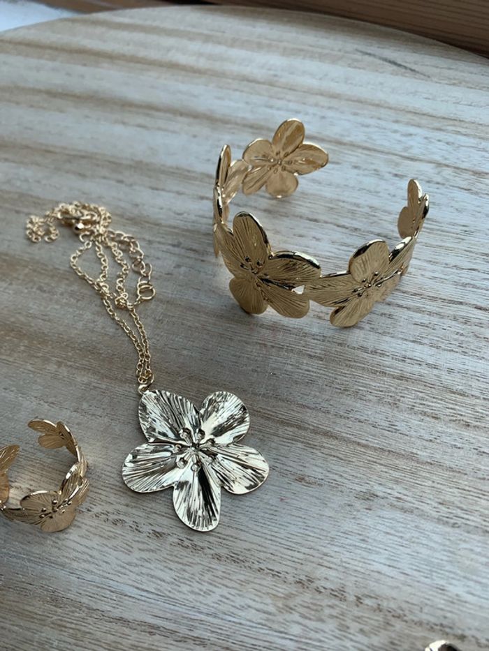parure fleurs dorés - photo numéro 5