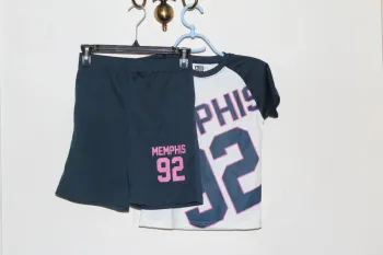 ensemble short et tee shirt