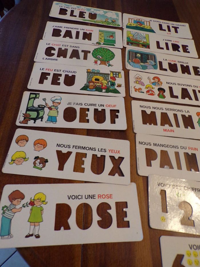 Ancien jouet Fisher Price Toys School Days Desk école Lettres Chiffres 1972 - photo numéro 6