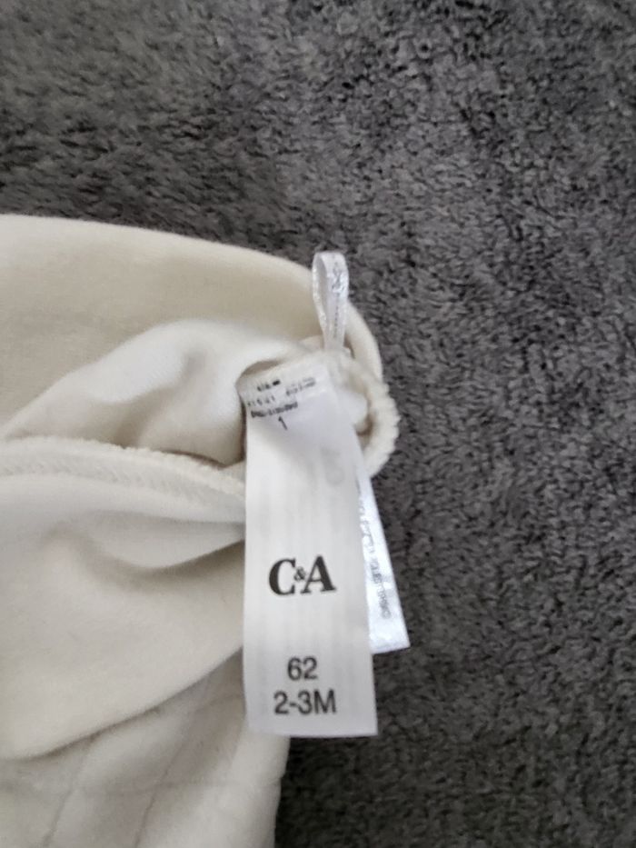 Ensemble velours c et a, 2-3 mois - photo numéro 3