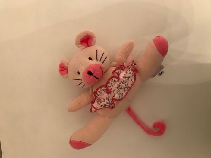 Petite souris rose en jersey
