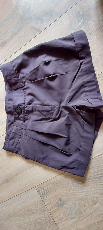 Jolie short gris, classique en toile, 5 ans, neuf mais sans étiquette