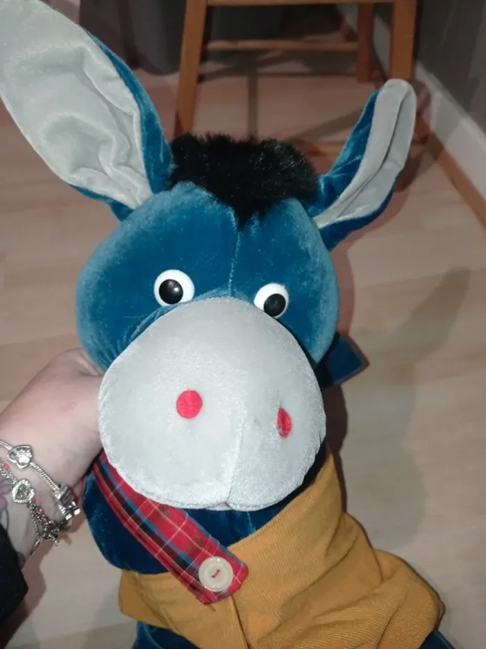 Grande peluche âne bleu tout doux - photo numéro 2