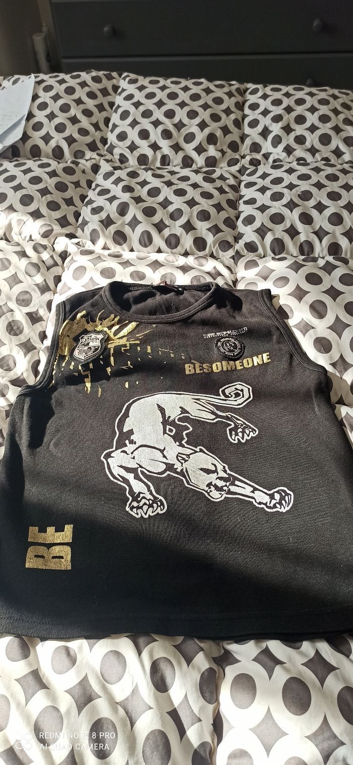 Lot de t shirts polos et chemisettes 10 ans