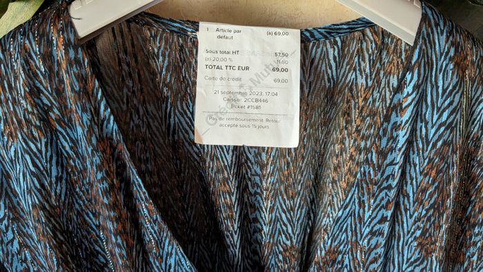 Robe mi-longue, à manches 3/4. - photo numéro 3