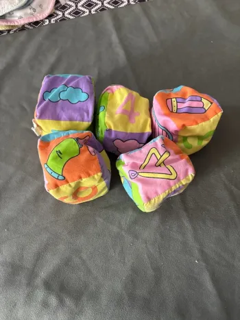 Lot de 4 cubes
