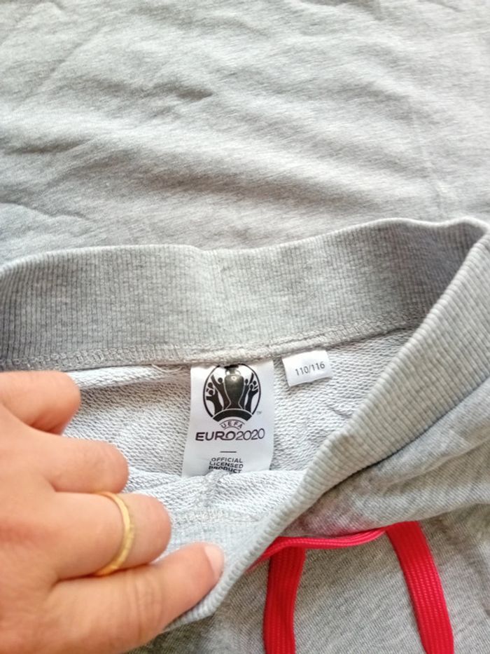 Ensemble garçon 5/6ans 🩶💛 - photo numéro 4