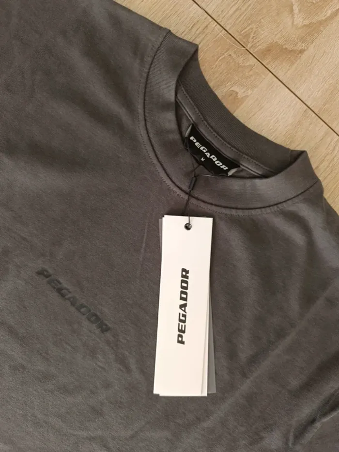 T-shirt Pegador logo Oversized Neuf Taille M - photo numéro 3