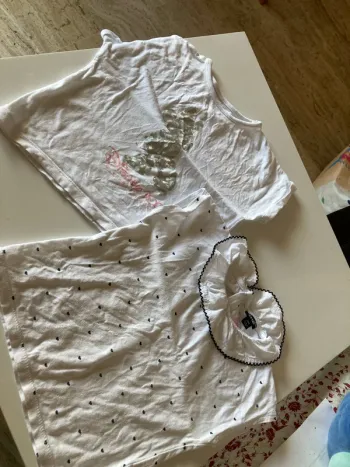 2 t-shirt blanc 24mois