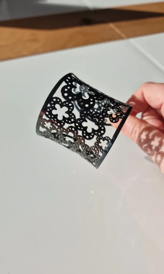 Bracelet manchette neuf
