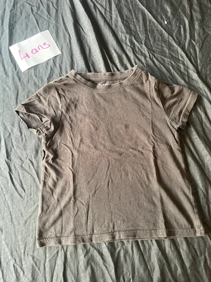Tee-shirts