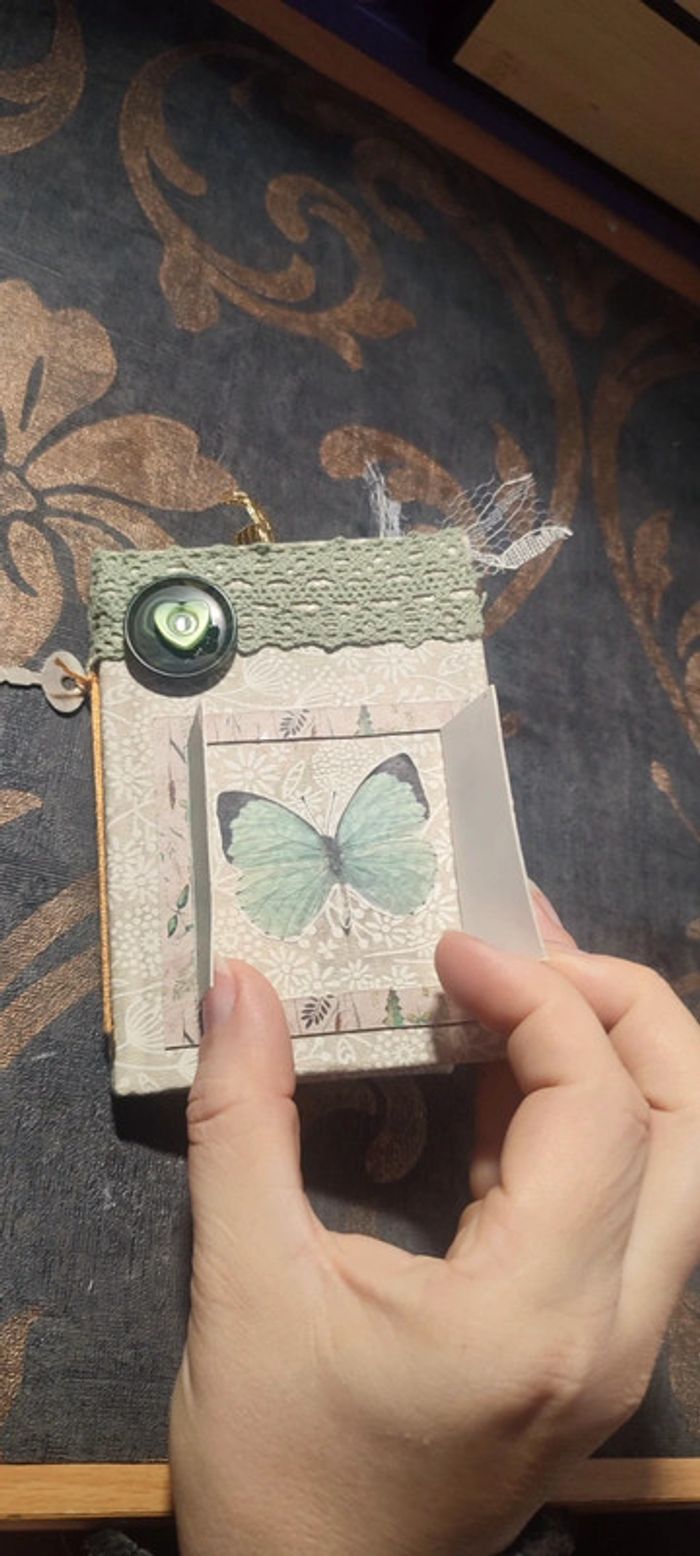 Scrapbooking/bullet journal
