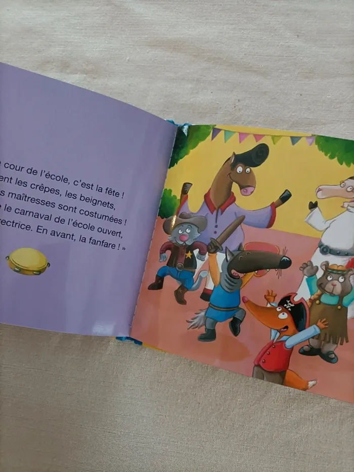 Livre P'tit Loup se déguise - photo numéro 9
