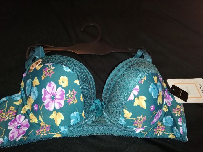 Soutien gorge 90B fleuris