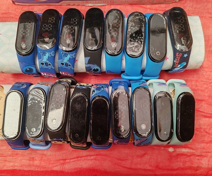 Montre digitale enfant Stitch - photo numéro 2